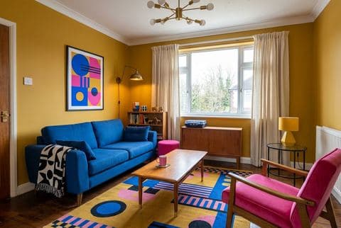 Electric Retro interior design style example