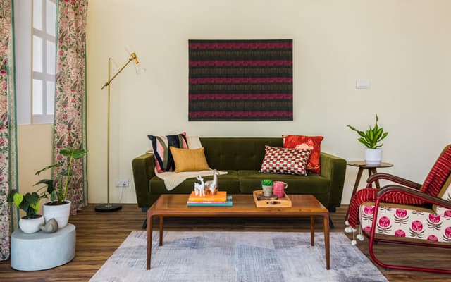 Before: Modern Minimalist Living Room Generation